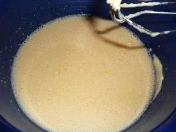 Rezept: Quark-Apfelkuchen "Himmelfahrt" Bild Nr. 7 Quark-Apfelkuchen "Himmelfahrt" - Rezept - Bild Nr. 7