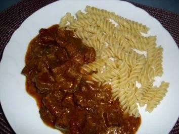 Rindergoulasch - Rezept