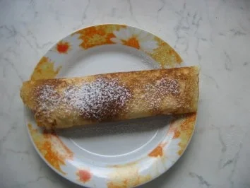 Pfannkuchen mit Erdbeersahne - Rezept