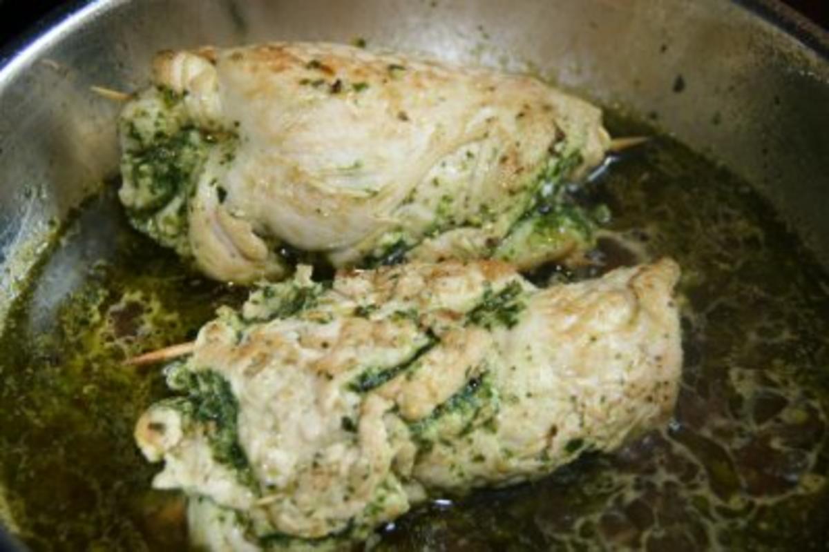 Huhn: Hähnchenröllchen mit Bärlauch-Pesto - Rezept - Bild Nr. 4