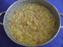 Kartoffelsalat mit Gurke ("Gugummere-Salat") - Rezept