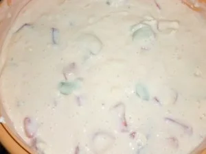 Rezept: Mascarponetorte" Erdbeer- Rhabarber" an Erdbeerlimes-Spiegel und Schlagsahnehaube Bild Nr. 4 Mascarponetorte" Erdbeer- Rhabarber" an Erdbeerlimes-Spiegel und Schlagsahnehaube - Rezept - Bild Nr. 4