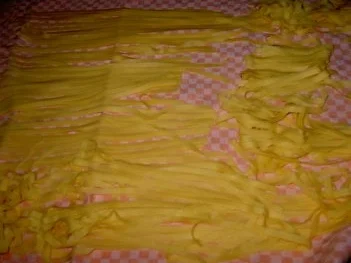 Tagiatelle mit pikanter Flusskrebssauce - Rezept - Bild Nr. 2
