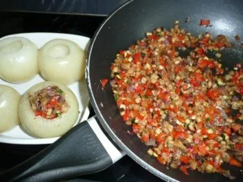 Rezept: GRILL:gefüllte Zwiebeln 2 Bild Nr. 2 GRILL:gefüllte Zwiebeln 2 - Rezept - Bild Nr. 2