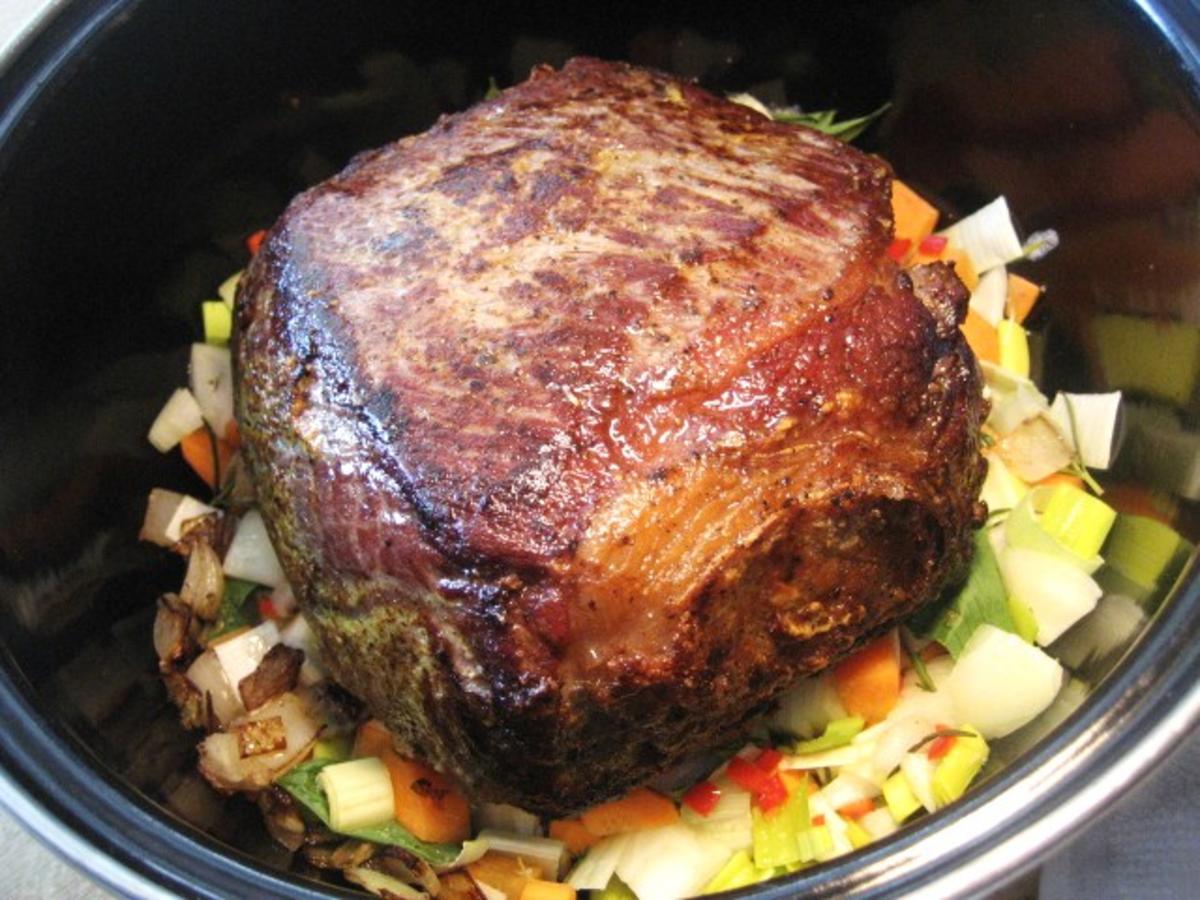 Rinderbraten ... ... zart und saftig - so lieben wir ihn! - Rezept mit Bild