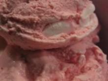 Himbeer-Baiser-Joghurt-Eis - Rezept - Bild Nr. 2