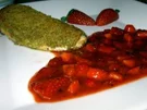 Hähnchenbrust unter Pestokruste mit pfeffriger Erdbeersauce - Rezept