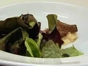 Rezept: Geflügelleber an Eichblattsalat Geflügelleber an Eichblattsalat - Rezept