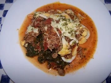 Rezept: Eierauflauf mit Hackfleisch Eierauflauf mit Hackfleisch - Rezept