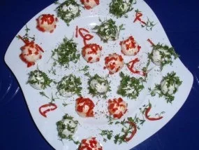 Rezept: Bunte Mini-Mozzarella-Kugeln Bild Nr. 3 Bunte Mini-Mozzarella-Kugeln - Rezept - Bild Nr. 3