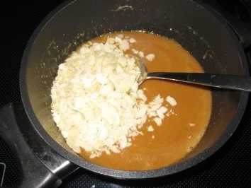 Erdbeerquarktorte mit Karamellguss - Rezept - Bild Nr. 11