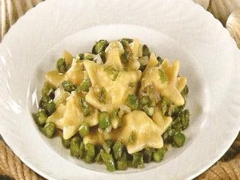 erster gang nudelsterne gefùllt mi jakobsmuscheln - Rezept