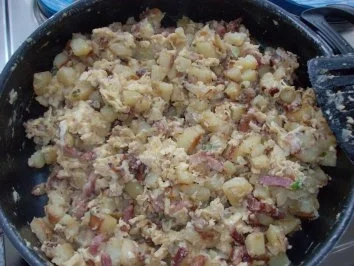 Rezept: Bratkartoffeln mit Ei und Rote Bete Bild Nr. 10 Bratkartoffeln mit Ei und Rote Bete - Rezept - Bild Nr. 10