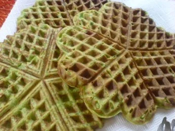 Rezept: Grüne Waffeln mit Paprika Bild Nr. 2 Grüne Waffeln mit Paprika - Rezept - Bild Nr. 2