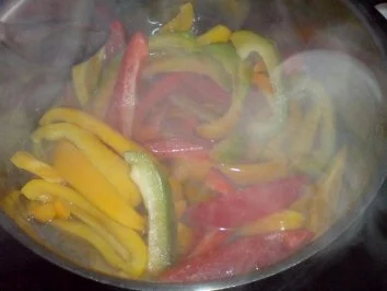 Rezept: Grüne Waffeln mit Paprika Bild Nr. 14 Grüne Waffeln mit Paprika - Rezept - Bild Nr. 14