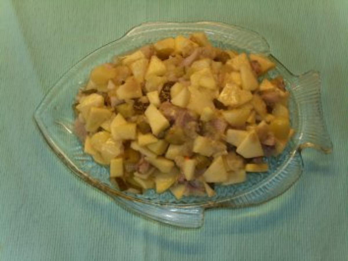 Salate: Matjessalat mit Äpfeln - Rezept - Bild Nr. 2