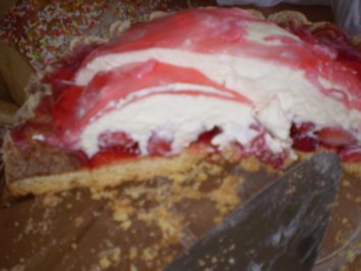 Erdbeer-Makronen-Torte - Rezept - Bild Nr. 4
