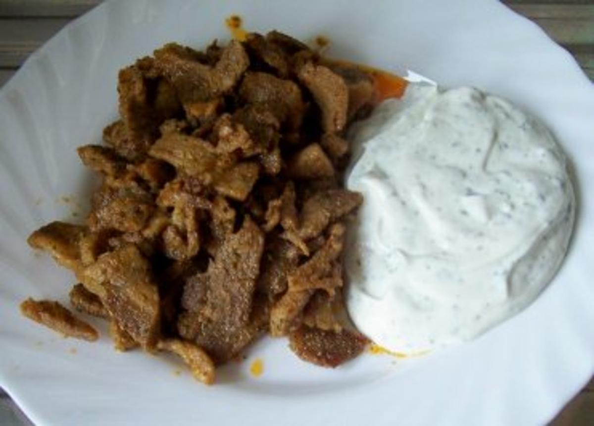 Bilder für Kochen: Gyros mit Kräuter-Quark - Rezept