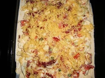 Rezept: Paprika-Zwiebel -Apfelkuchen Bild Nr. 7 Paprika-Zwiebel -Apfelkuchen - Rezept - Bild Nr. 7