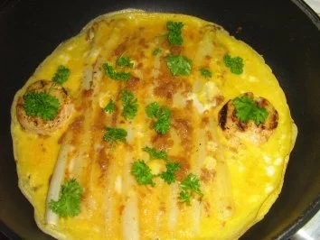Spargel-Fritata mit Schinkenspießchen - Rezept - Bild Nr. 3
