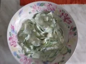 Lecker Schmecker Gurken Salat - Rezept