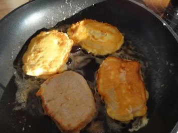 Rezept: Minutensteaks im Parmesanmantel Bild Nr. 4 Minutensteaks im Parmesanmantel - Rezept - Bild Nr. 4