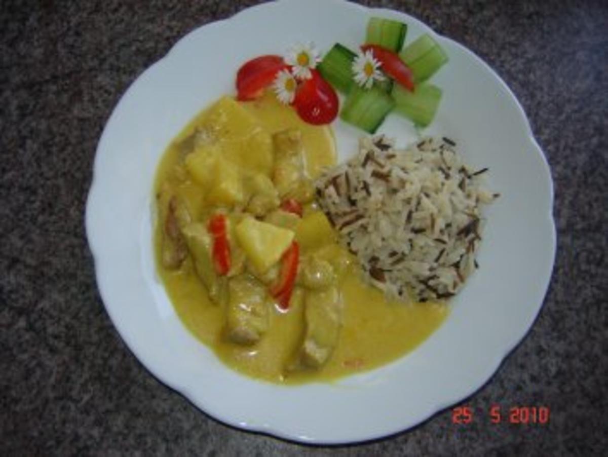 Fleisch : Currygeschnetzeltes mit Ananas - Rezept