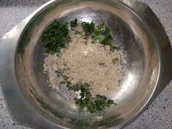 Rezept: Spargel mit Basilikum-Cranberrie-Pesto im Romanabett Bild Nr. 5 Spargel mit Basilikum-Cranberrie-Pesto im Romanabett - Rezept - Bild Nr. 5