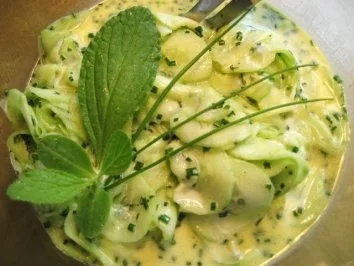 Gurkensalat .... - Rezept