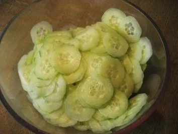 Gurkensalat .... - Rezept - Bild Nr. 4
