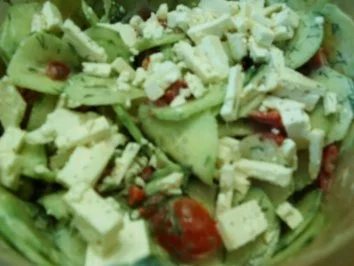 Gurken-Paprika-Tomatensalat - Rezept - Bild Nr. 7