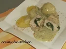 Rezept: gefüllte Hähnchenbrüstchen mit Kräutersoße gefüllte Hähnchenbrüstchen mit Kräutersoße - Rezept