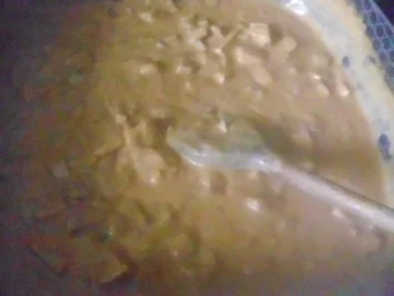 Rezept: kurze Bandnudeln mit Frischkäsesoße Bild Nr. 5 kurze Bandnudeln mit Frischkäsesoße - Rezept - Bild Nr. 5