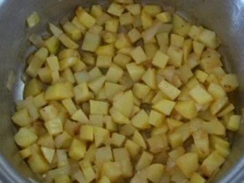 Rezept: Kochen: Geflügel-Zucchini-Kartoffel-Eintopf Bild Nr. 6 Kochen: Geflügel-Zucchini-Kartoffel-Eintopf - Rezept - Bild Nr. 6