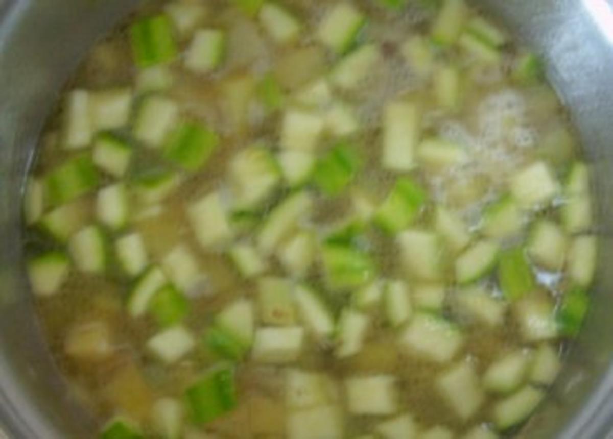 Kochen: Geflügel-Zucchini-Kartoffel-Eintopf - Rezept - Bild Nr. 7