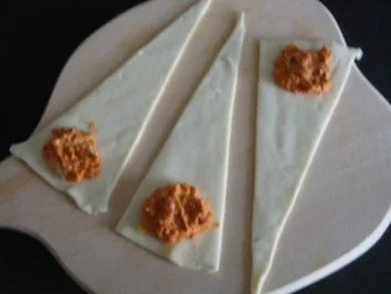 Rezept: Pizza-Hörnchen Bild Nr. 4 Pizza-Hörnchen - Rezept - Bild Nr. 4