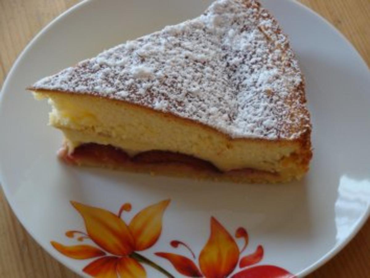 Bilder für Zwetschgenkuchen mit Eierguss - Rezept