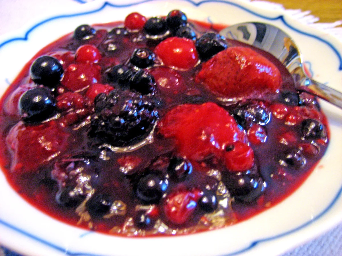 Rote Grütze ... - Rezept - Bild Nr. 8372