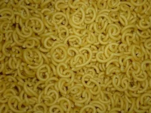 Rezept: Fruchtiger Kräuter-Nudelsalat Bild Nr. 7 Fruchtiger Kräuter-Nudelsalat - Rezept - Bild Nr. 7