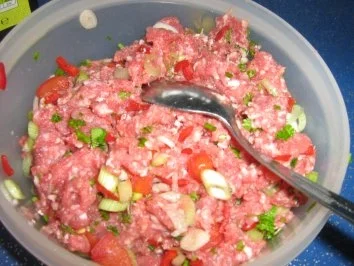 Aubergine gefüllt unter einer Mozzarellahaube - Rezept - Bild Nr. 4