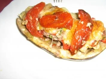 Aubergine gefüllt unter einer Mozzarellahaube - Rezept - Bild Nr. 8