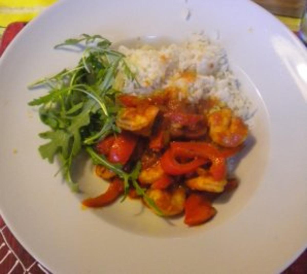 Garnelen in einer Tomatensoße - Rezept - kochbar.de