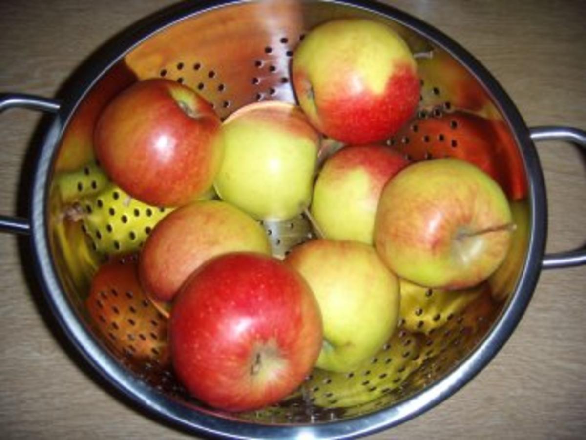 Apfel-Streusel-Kuchen - Rezept - Bild Nr. 2