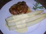 Kalbskotelett eingelegt in Bärlauch mit Spargel - Rezept