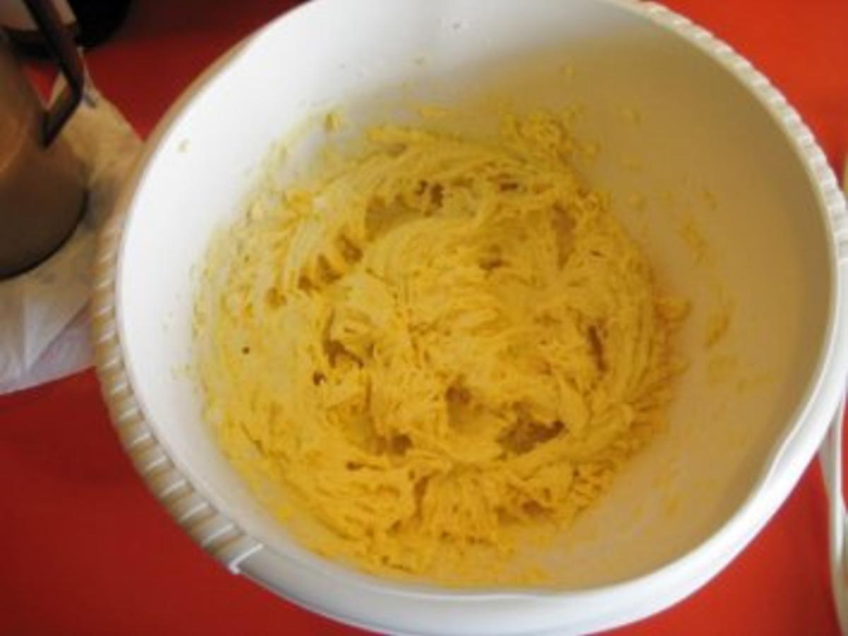 Rhabarbertorte mit Streusel - schnell &amp; einfach - von manschie