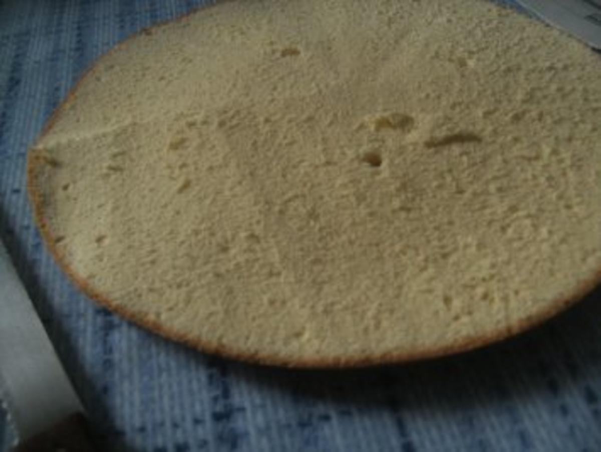 Preiselbeer-Torte  ein  Ruck-Zuck-Rezept - Rezept - Bild Nr. 2