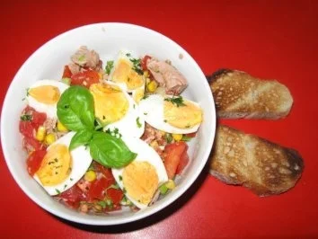 Tomaten - Thunfisch - Salat - Rezept