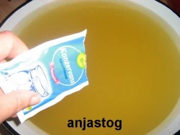 Rezept: Holunderblütensirup Bild Nr. 5 Holunderblütensirup - Rezept - Bild Nr. 5