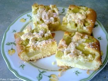 Rhabarber-Streuselkuchen - Rezept - Bild Nr. 3