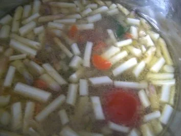 Rezept: Hühnersuppe Bild Nr. 3 Hühnersuppe - Rezept - Bild Nr. 3